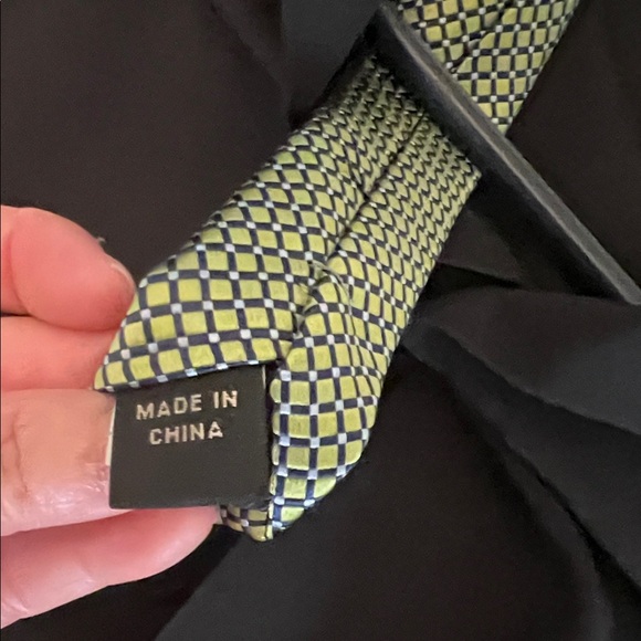 ( 0400) Men Joseph & Feiss International Black Shirt W/Green Tie Steve & Barry’s - Picture 7 of 7